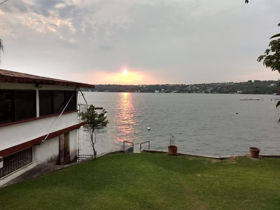 Habitacion Independiente A Pie Del Lago Con Ac Tequesquitengo Exteriér fotografie
