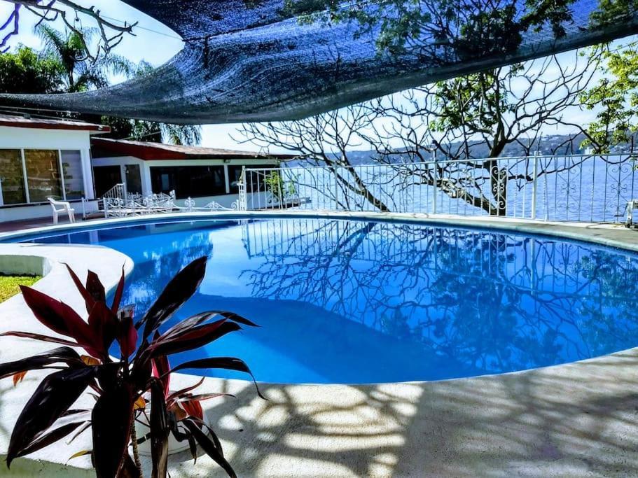 Habitacion Independiente A Pie Del Lago Con Ac Tequesquitengo Exteriér fotografie